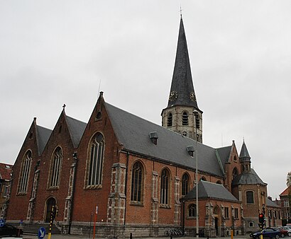 Hoe gaan naar Sint-Martinuskerk Ekkergem met het openbaar vervoer - Over de plek