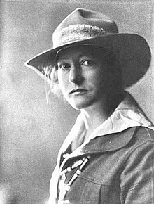 Emma Belle Freeman circa 1913.jpg