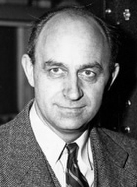 Tập_tin:Enrico_Fermi_1943-49_140x190.jpg