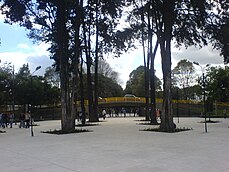 Entrada de la 30 con Calle 45, Ciudad Universitaria, Bogotá