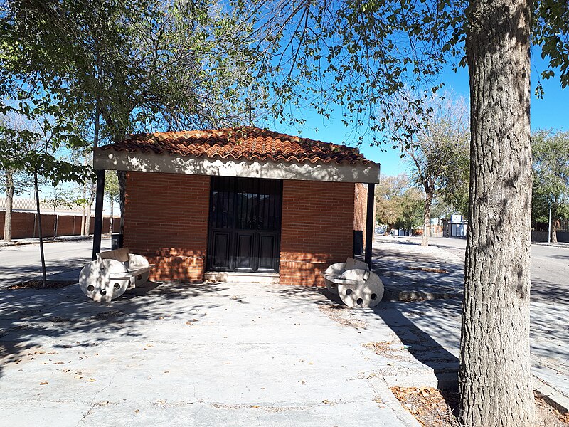 File:Ermita de san isidro zarza de tajo.jpg