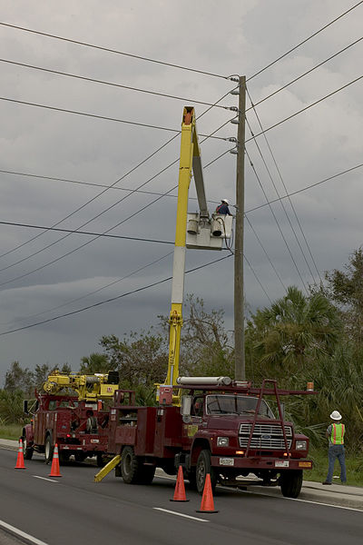 File:FEMA - 10185 - Photograph by Andrea Booher taken on 08-21-2004 in Florida.jpg