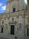 Façade de Santa Maria della Pace à Campagna.jpg