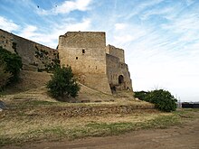 Fortification médiévale de Fos-sur-Mer.