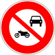 B7a. Accès interdit aux véhicules à moteur à l’exception des cyclomoteurs.