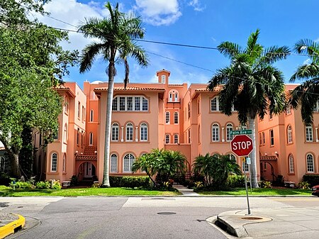 Frances Carlton Apartments Sarasota