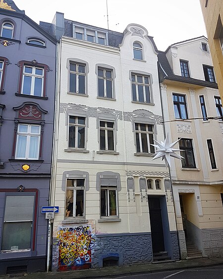 Gasthausstraße 35