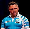 Гервин Прайс 6: 3 Саймон Стивенсон - Гервин Прайс - 2019250160737 2019-09-07 PDC European Darts Matchplay - 0713 - B70I7083.jpg