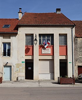 Gissey-sous-Flavigny ( 21) Mairie.jpg
