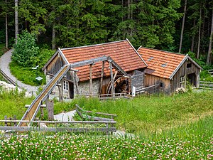 29. Platz: Ermell mit Wetzsteinmühle aus Unterammergau im Freilichtmuseum Glentleiten im Landkreis Garmisch-Partenkirchen