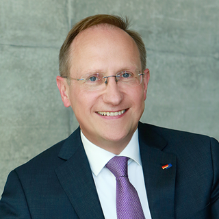 <span class="mw-page-title-main">Klaus-Dieter Gröhler</span> German politician