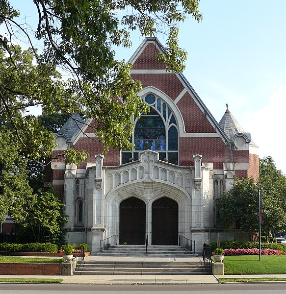 File:Gracestlukeschurchmemphis.JPG