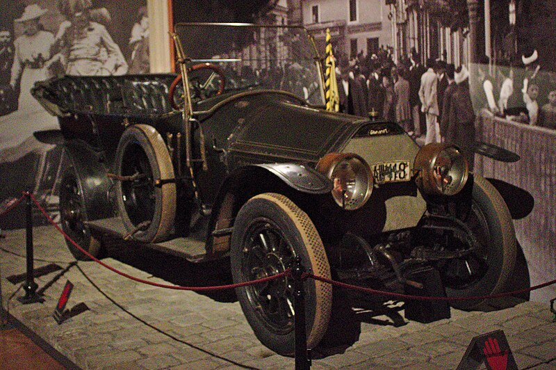 File:Graef & Stift 28-32 PS Double Phaeton in the Heeresgeschichtliches Museum IMG 2142.jpg