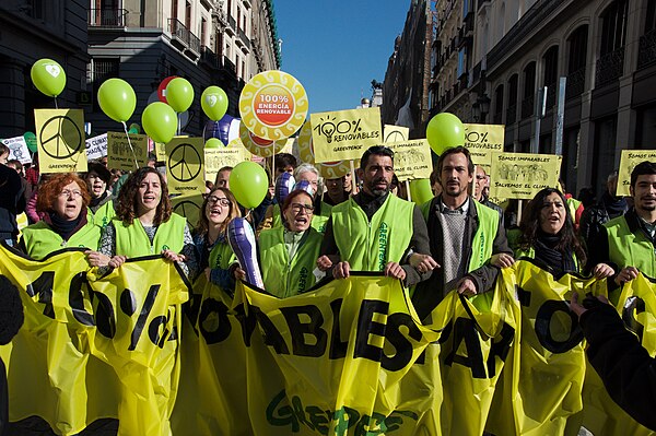 Greenpeace Climate March 2015 Madrid.jpg