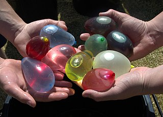<span class="mw-page-title-main">Water balloon</span> Latex rubber balloon filled with water