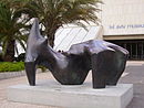 Henry Moore-Reclining Figure-Tel Aviv Museum of Art.jpg