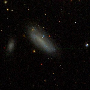 IC3742 - SDSS DR14.jpg