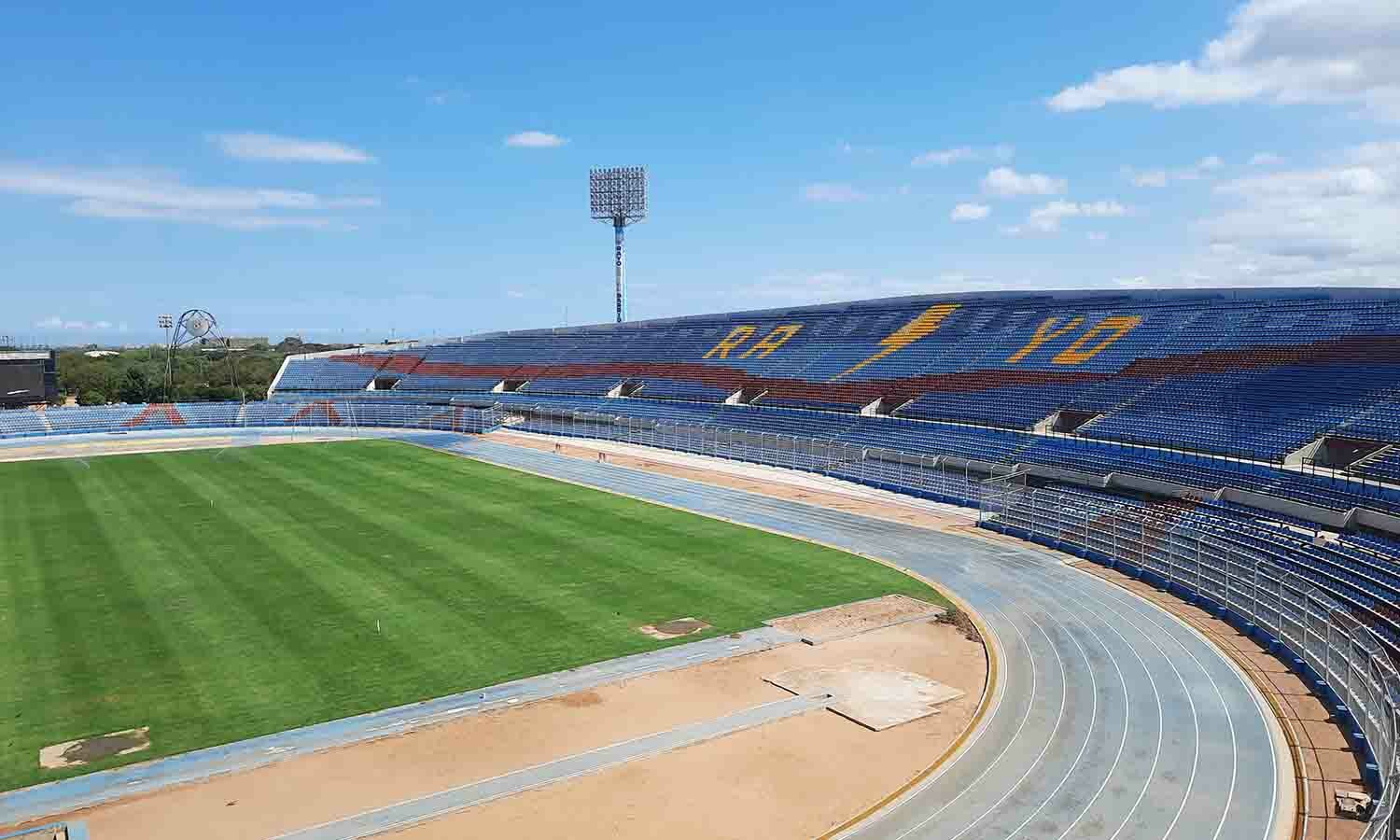 Estadio Luis Aparicio El Grande - World of Stadiums