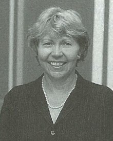 Janet Leathem 2001 (cropped).jpg