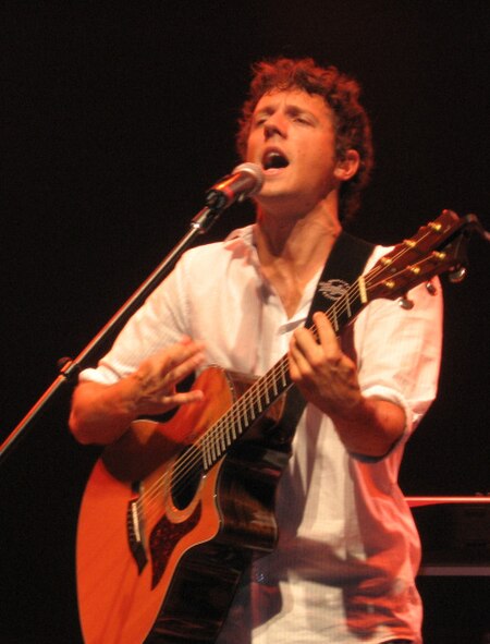 Jason Mraz performing at Foxwoods Resort Casino in Ledyard, Connecticut on May 17, 2006.