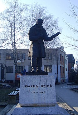 In front of the Knjaževsko-srpski teatar is the monument to the father of the Serbian theatre art – Joakim Vujić