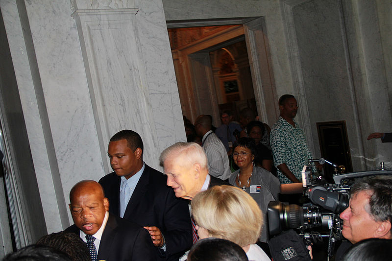 File:John Lewis and Librarian of Congress James Billington - 50th Anniversary of the March on Washington for Jobs and Freedom.jpg