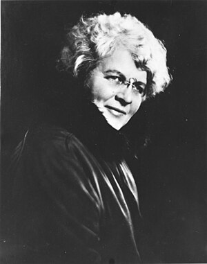 Kate Gleason portrait (1890-1910).jpg