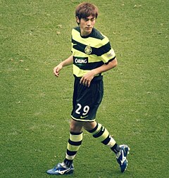 Mizuno with Celtic in August 2009.