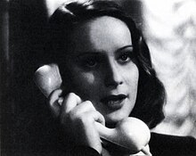 L'amante segreta (1941) Alida Valli - telefono bianco.jpg