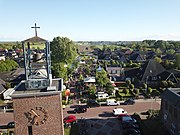Uitzicht van de Lucaskerk op Food Festival Venhuizen