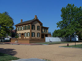 Lincoln Home National Historic Site LIHO 100 0190.jpg