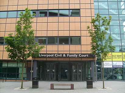 How to get to Liverpool Civil and Family Court with public transport- About the place