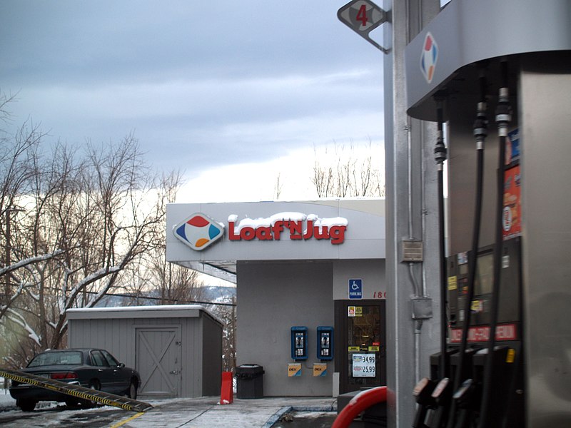 File:Loaf N Jug, Ft Collins, CO.jpg