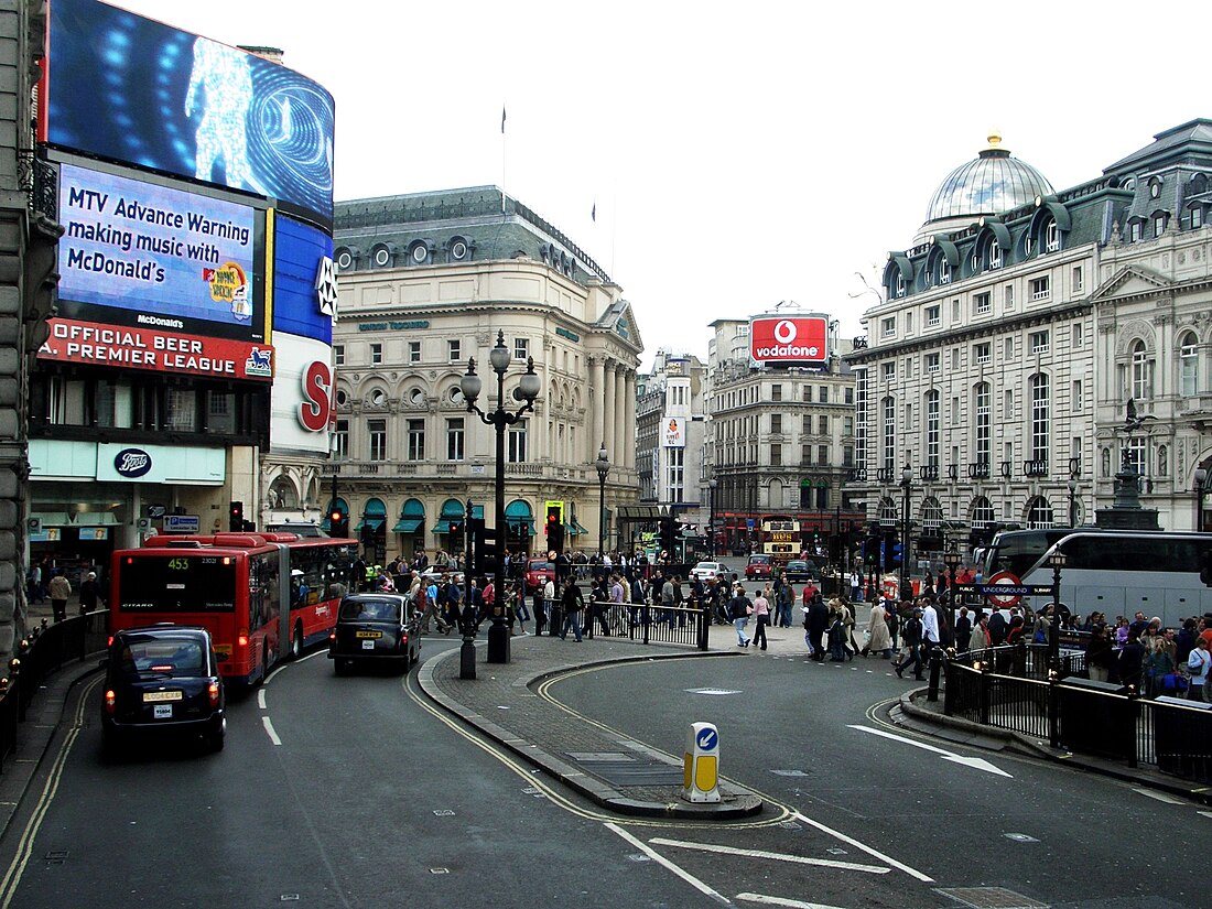 Piccadilly Circus