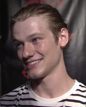 Till in 2014 Lucas Till.png