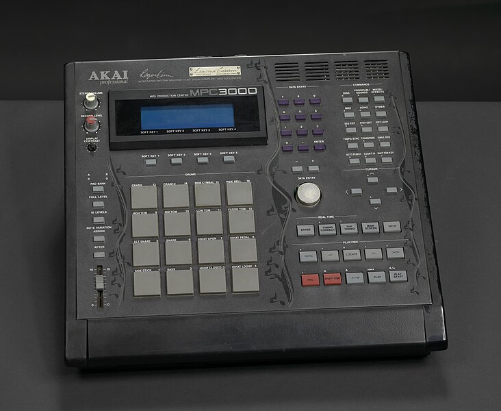 File:MPC 3000 Limited Edition.jpg