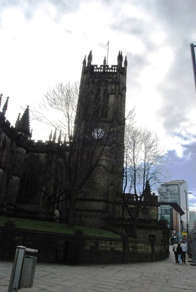 File:Manchester Cathedral - geograph.org.uk - 3829229.jpg