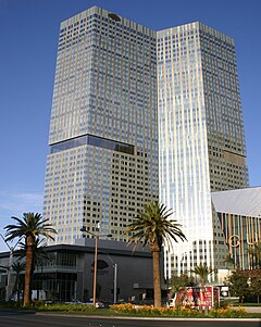 Mandarin Oriental - East - 04.06.2011.jpg