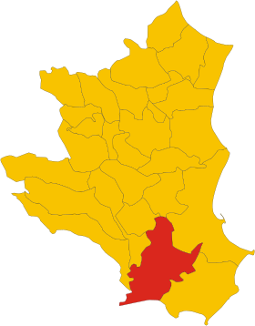 Map of comune of Cutro (province of Crotone, region Calabria, Italy).svg
