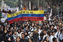 Students marching on April 7, 2011, against the proposed education reform Marcha 7 de abril.jpg