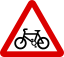 Mauritius-Verkehrszeichen - Warnschild - Radfahrer eingeben oder überqueren.svg
