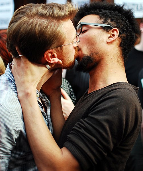 File:Men kissing1.jpg