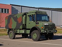 Mercedes Unimog U4000 Bundeswehr pic1.JPG