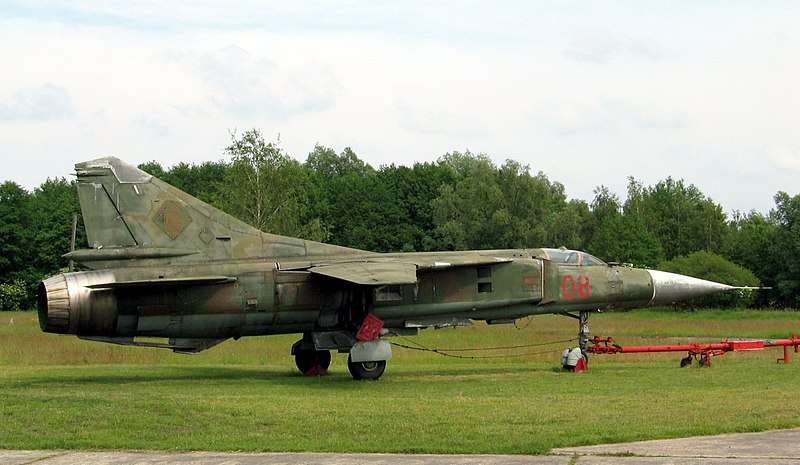 File:Mig-22 1.JPG