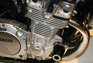 Luftgekühlter Vierzylinder-Reihenmotor einer Yamaha XJR 1300
