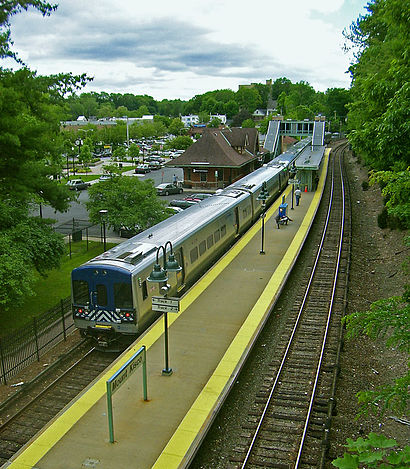 How to get to Mount Kisco Station with public transit - About the place