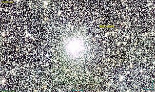 NGC 6553 en infrarouge par le relevé 2MASS.