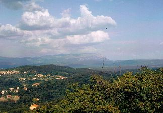 Nanos vu de l'église Monrupino / Repentabor