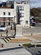 Nelson statue, Southsea (1) 03.jpg