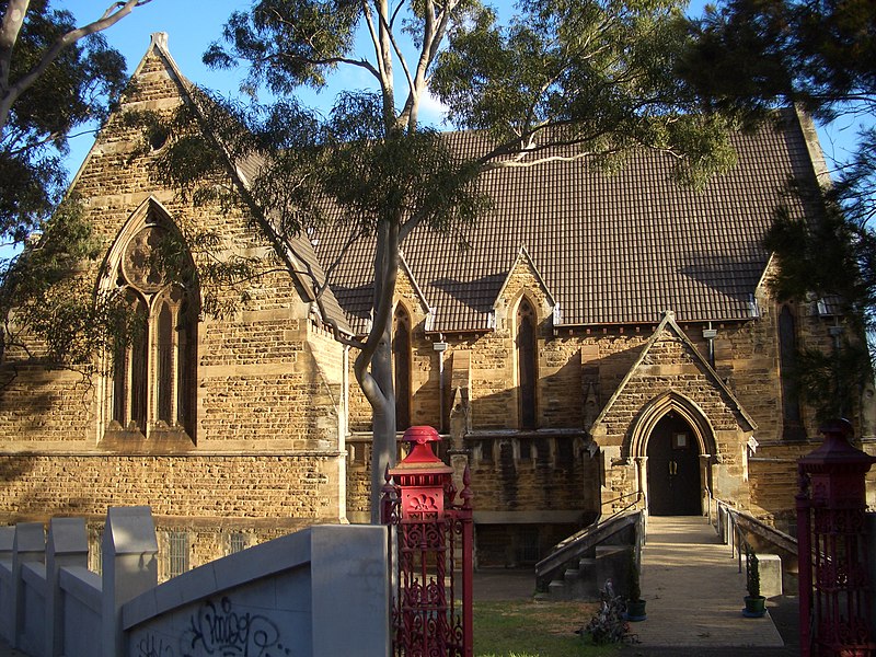 File:Newtown Church.JPG